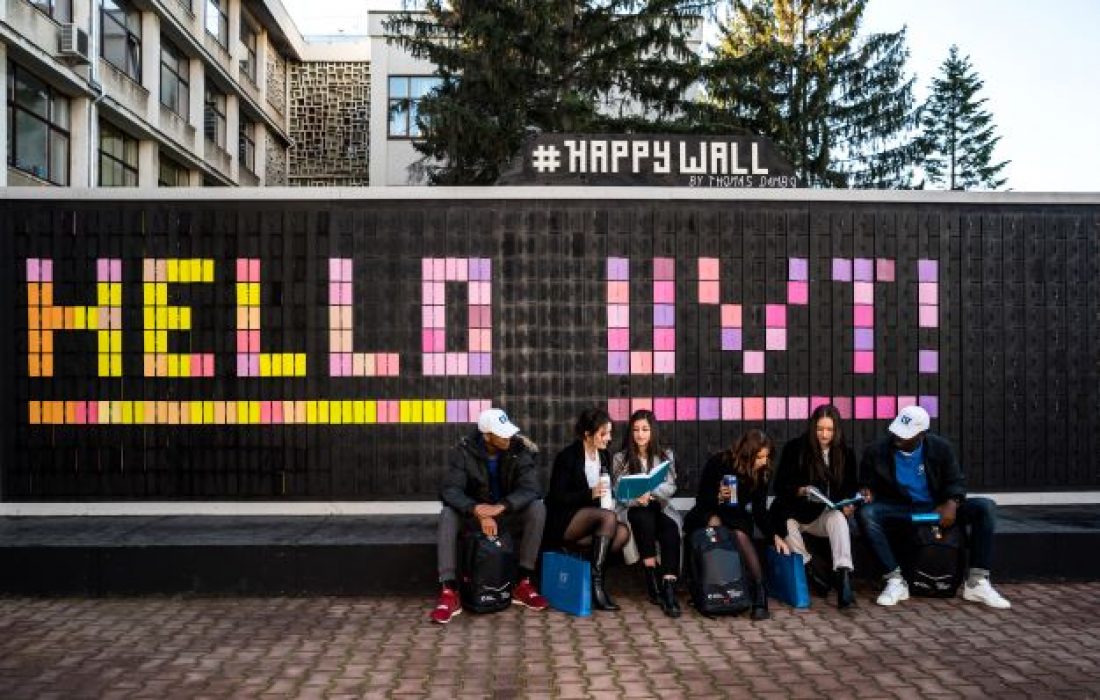 Hellouvt